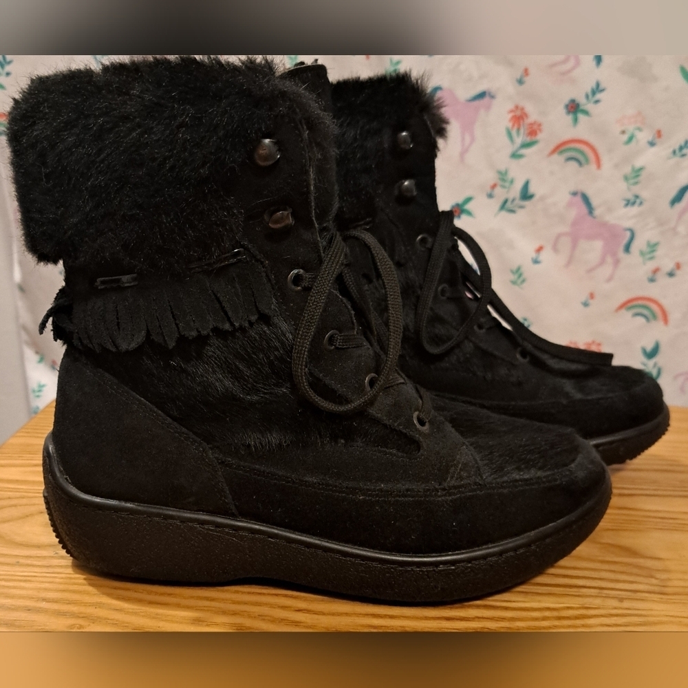 NWOT Oscar Black Rabbit Fur & Shearling Winter Outdoor Ankle Snow Boot SZ 7.5